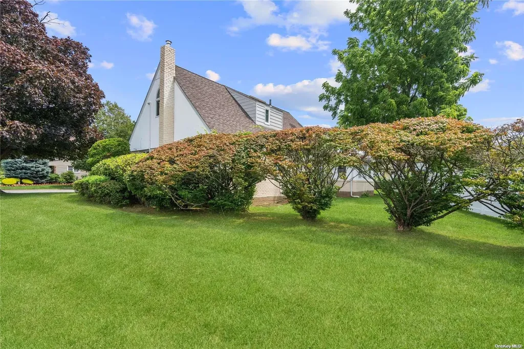 1 Ardis Lane Plainview NY 11803