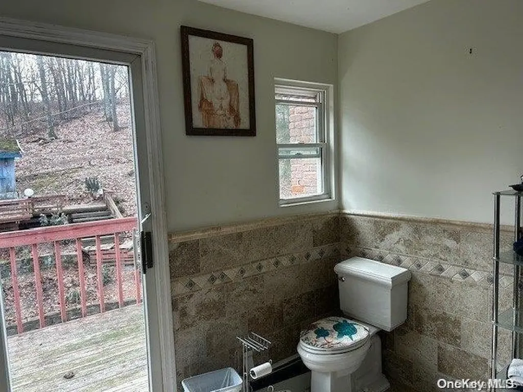 2 Faith Dix Hills NY 11746