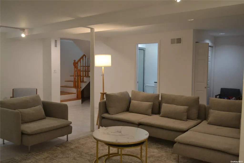 1 High Point Road East Hampton NY 11937