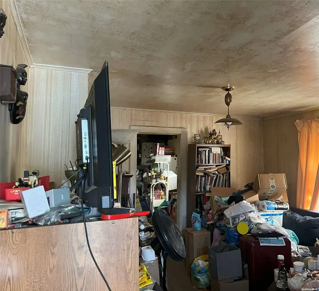 82 William Street Roosevelt NY 11575