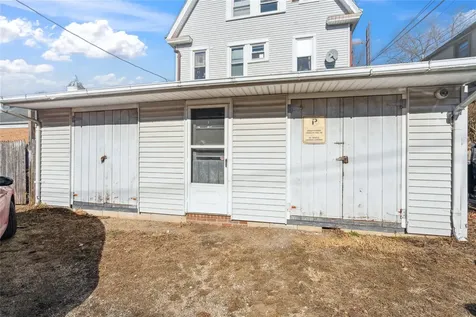 253 Sea Cliff Avenue Sea Cliff NY 11579