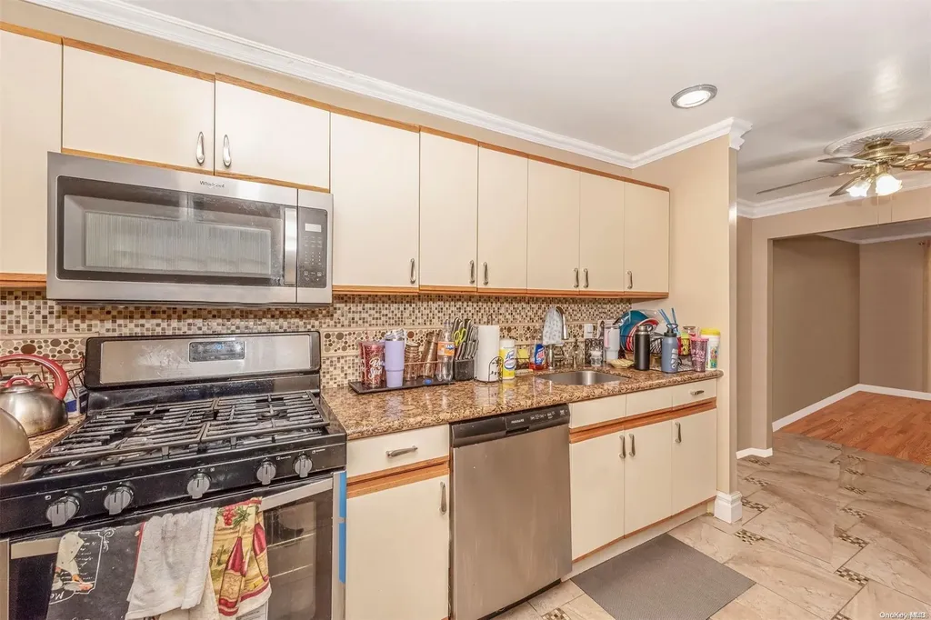 8008 Avenue J Brooklyn NY 11236