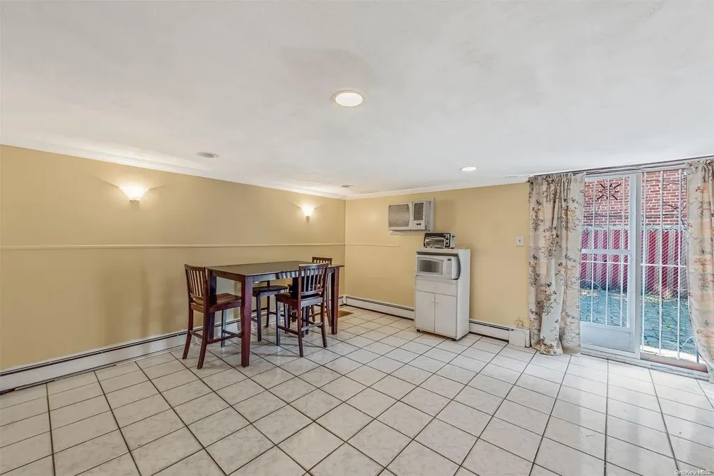8008 Avenue J Brooklyn NY 11236