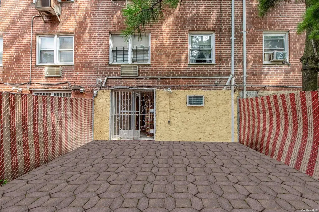 8008 Avenue J Brooklyn NY 11236