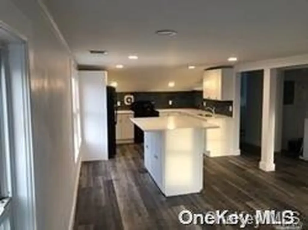 91 River Avenue Patchogue NY 11772