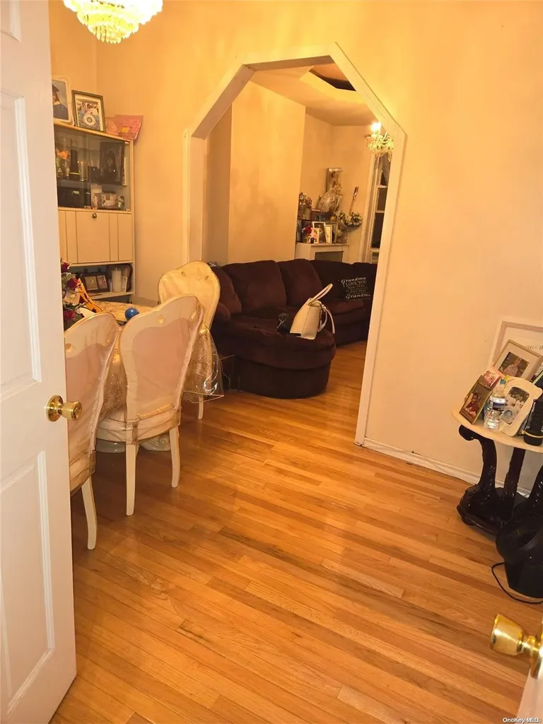 261 Etna Street Brooklyn NY 11208