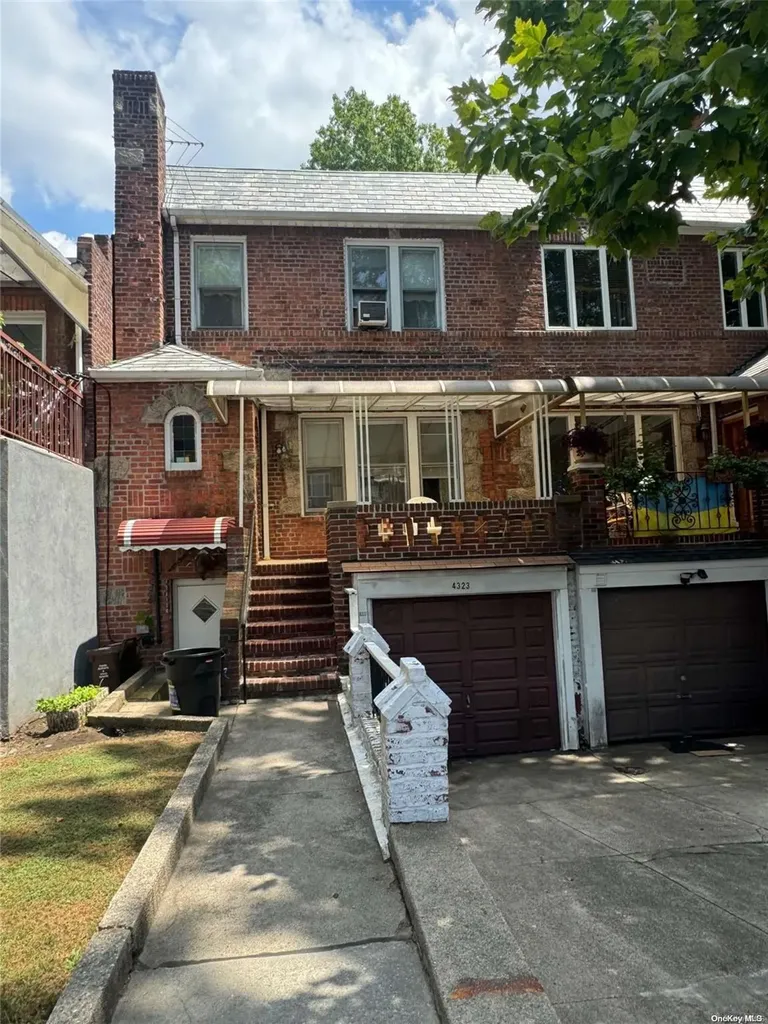 4323 Bedford Avenue Brooklyn NY 11229