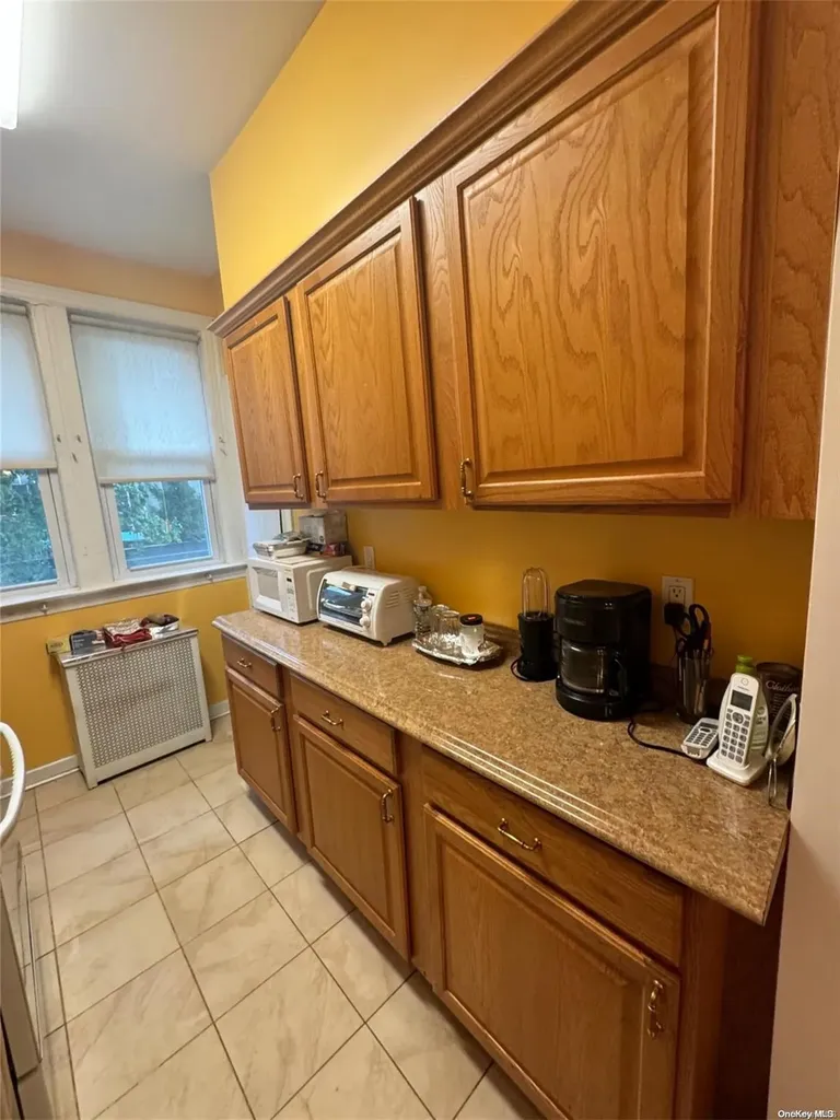 4323 Bedford Avenue Brooklyn NY 11229