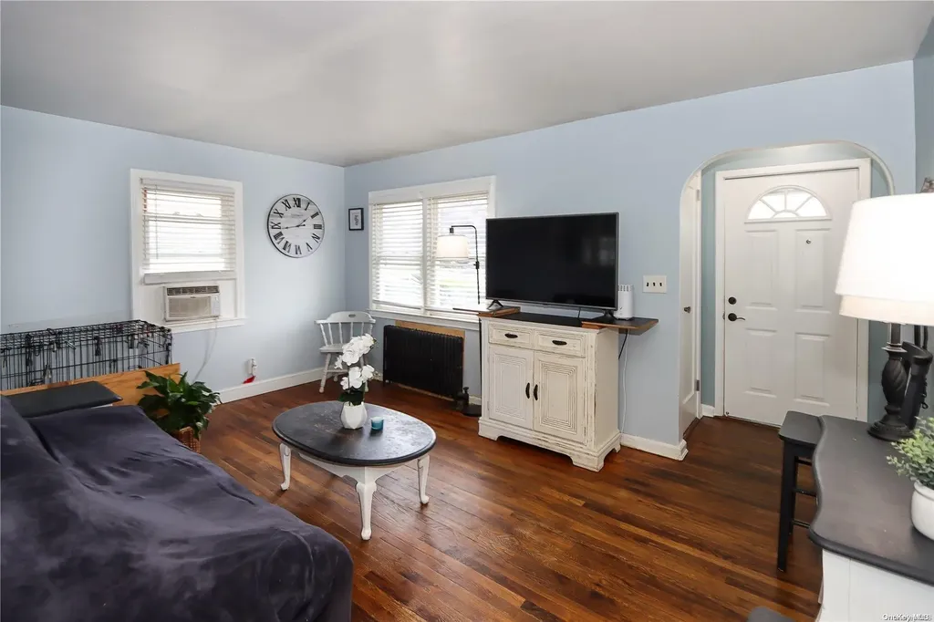 111 Grant Boulevard North Bellmore NY 11710