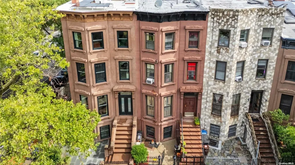 139 Saint Marks Avenue Brooklyn NY 11238