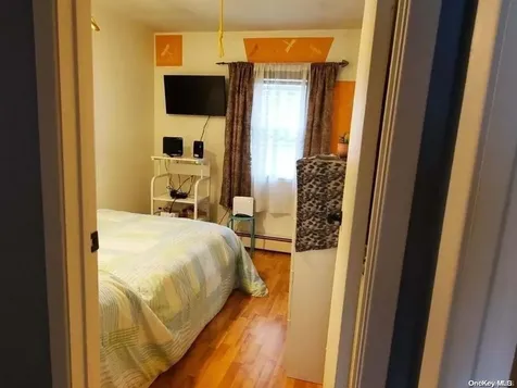 33 Michael Avenue Bellport NY 11713