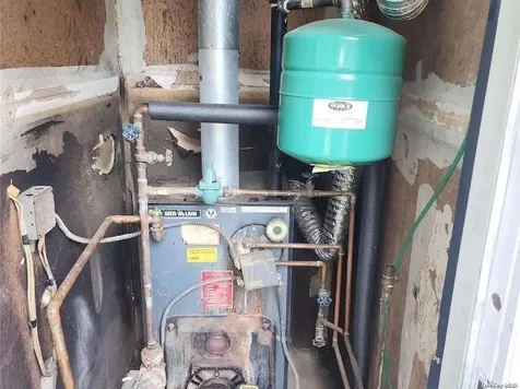 33 Michael Avenue Bellport NY 11713