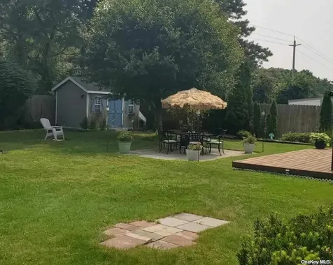 33 Michael Avenue Bellport NY 11713