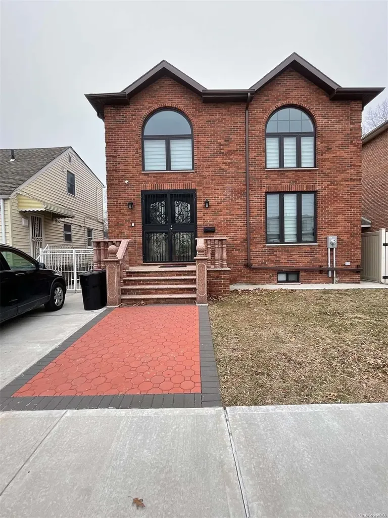 49-20 167th Street Fresh Meadows NY 11365