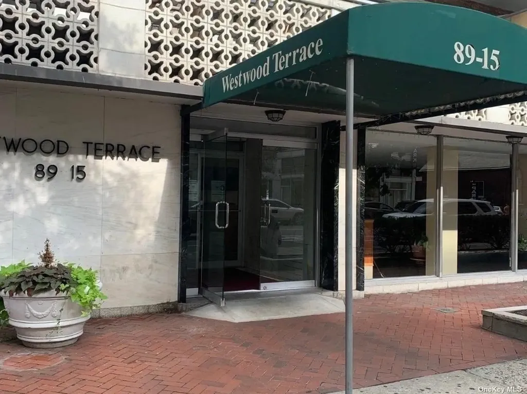 89-15 Parsons Boulevard Jamaica NY 11432