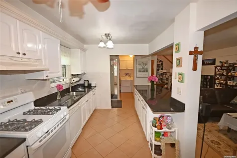 61-24 232nd Street Oakland Gardens NY 11364