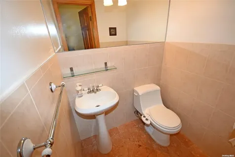 61-24 232nd Street Oakland Gardens NY 11364