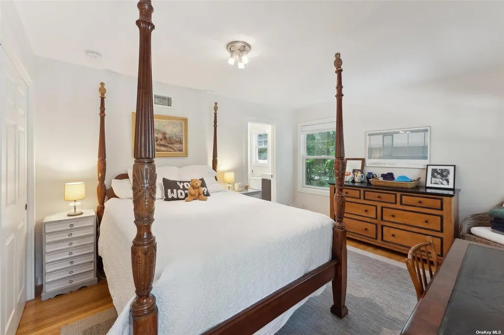50 Old Main Road Quogue NY 11959