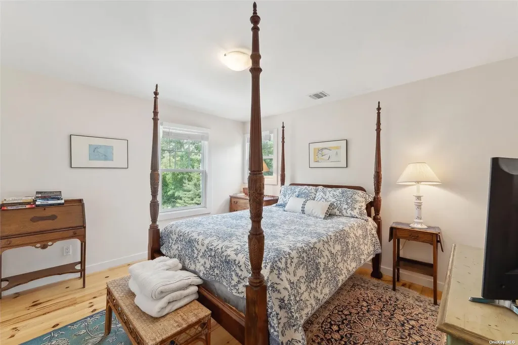 50 Old Main Road Quogue NY 11959