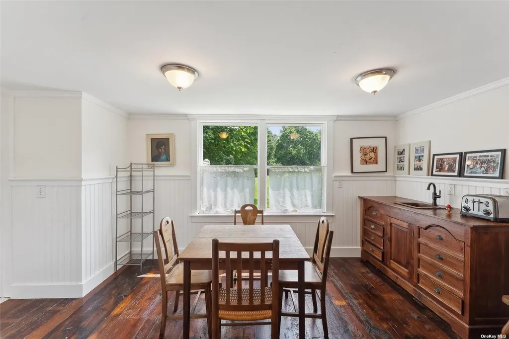 50 Old Main Road Quogue NY 11959