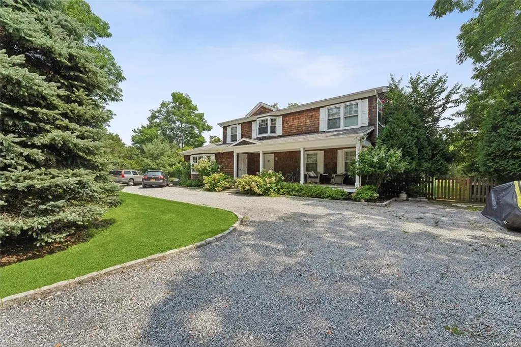50 Old Main Road Quogue NY 11959