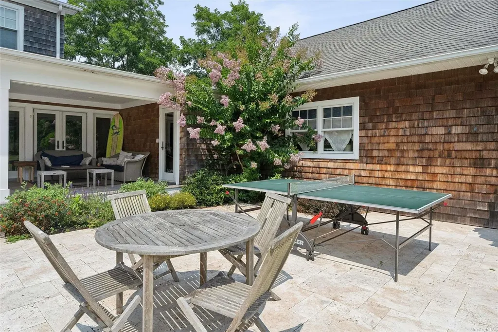 50 Old Main Road Quogue NY 11959