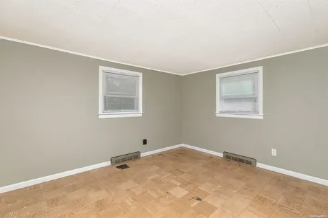 20 Biltmore Drive Mastic Beach NY 11951