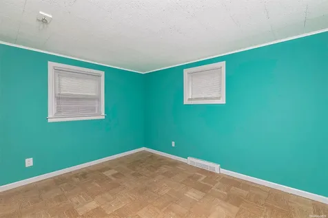 20 Biltmore Drive Mastic Beach NY 11951