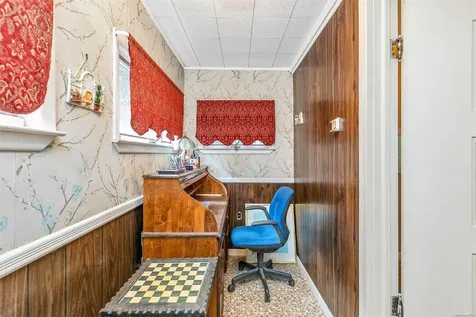 20 Biltmore Drive Mastic Beach NY 11951