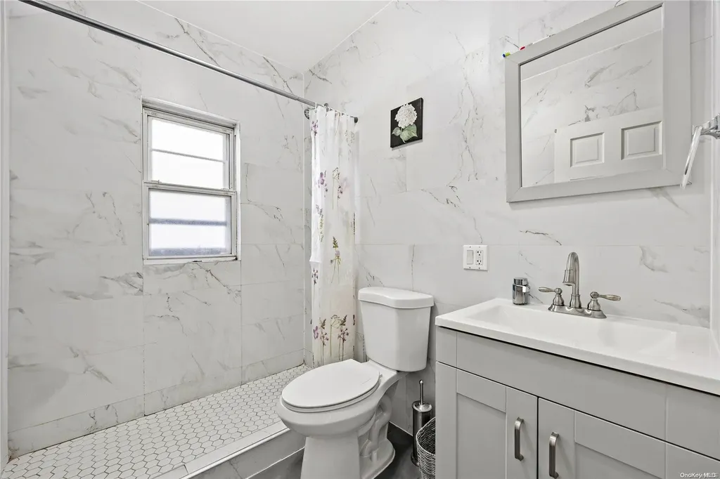 2871 Wellman Avenue Bronx NY 10461