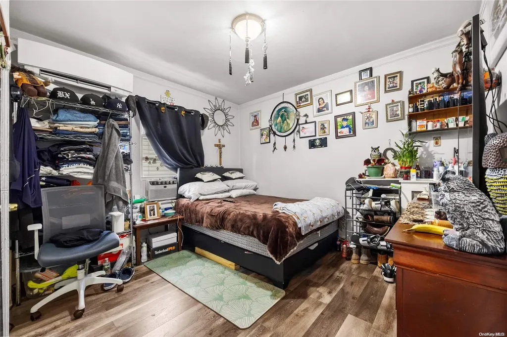 2871 Wellman Avenue Bronx NY 10461