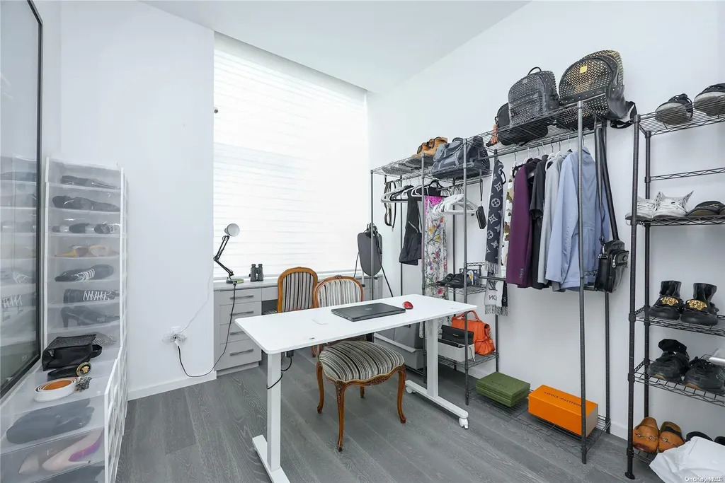 133-27 39 Avenue Flushing NY 11354