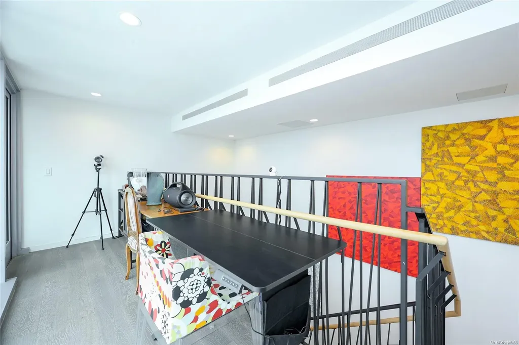 133-27 39 Avenue Flushing NY 11354