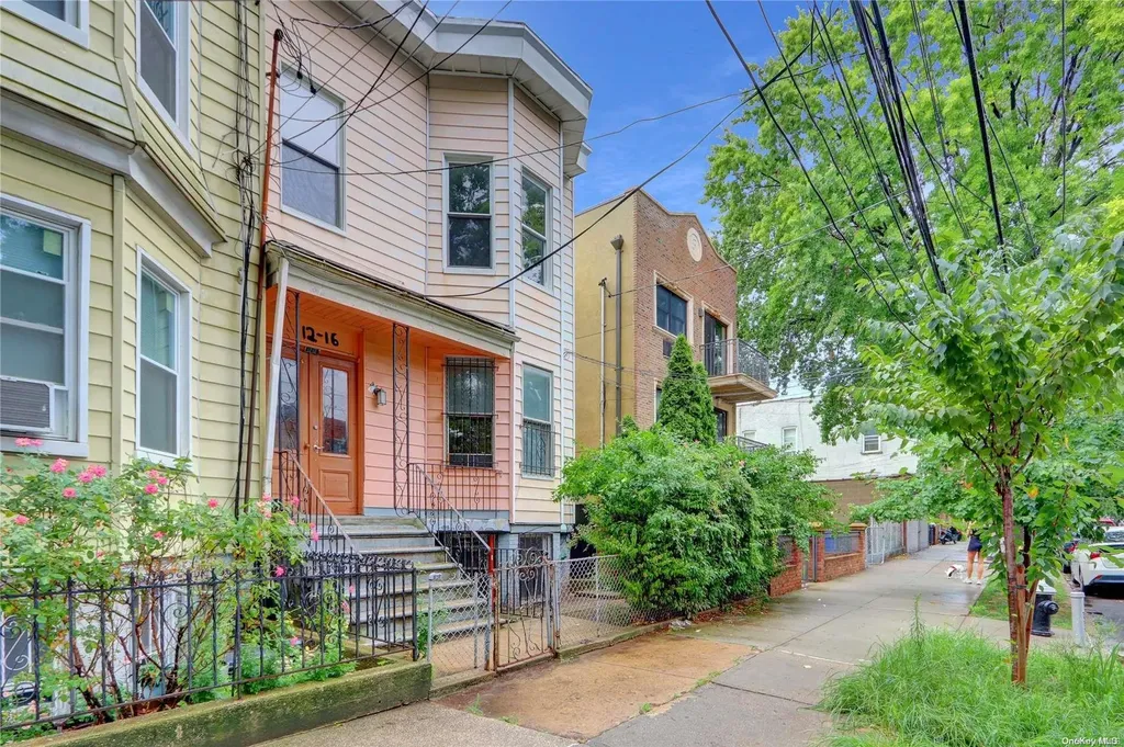 12-16 30th Road Astoria NY 11102