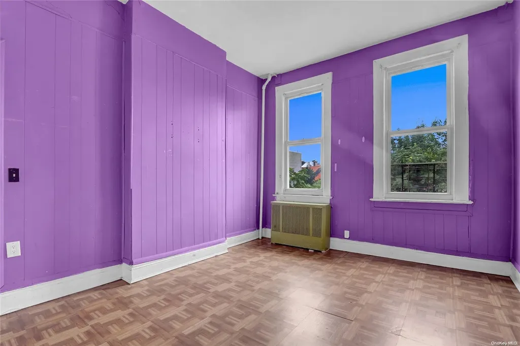 12-16 30th Road Astoria NY 11102
