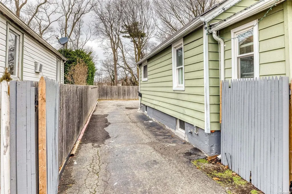 45 E Greenwich Avenue Roosevelt NY 11575
