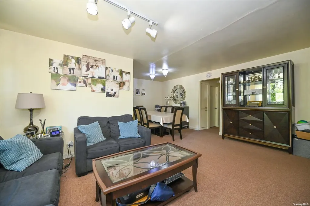 152-38 Jewel Flushing NY 11367