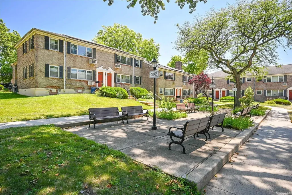 152-38 Jewel Flushing NY 11367