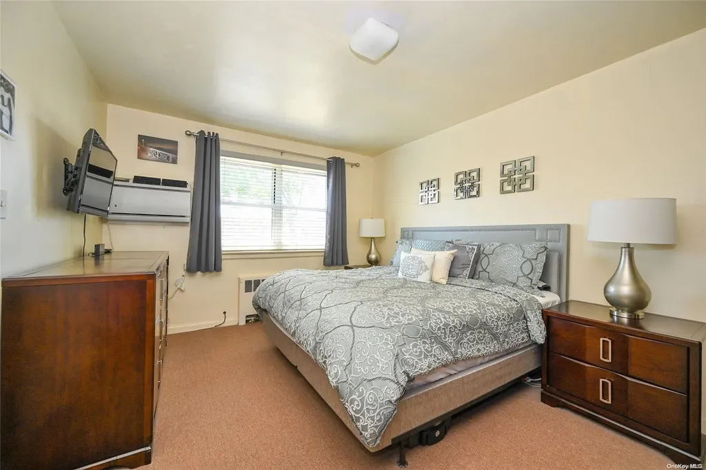 152-38 Jewel Flushing NY 11367