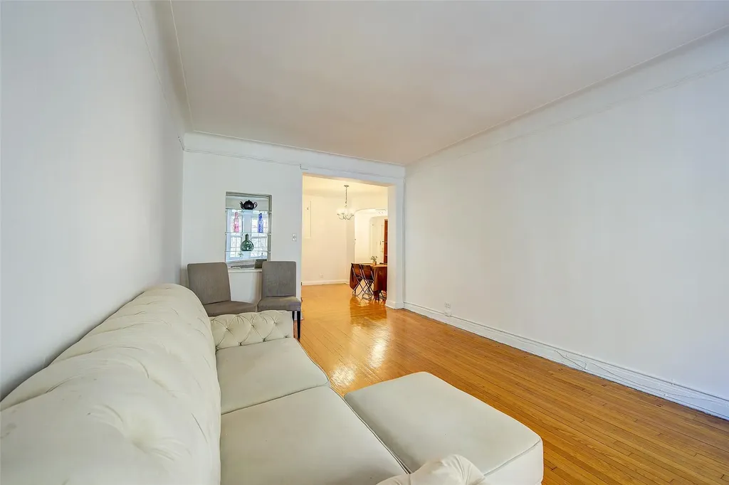 77-12 35 Avenue Jackson Heights NY 11372