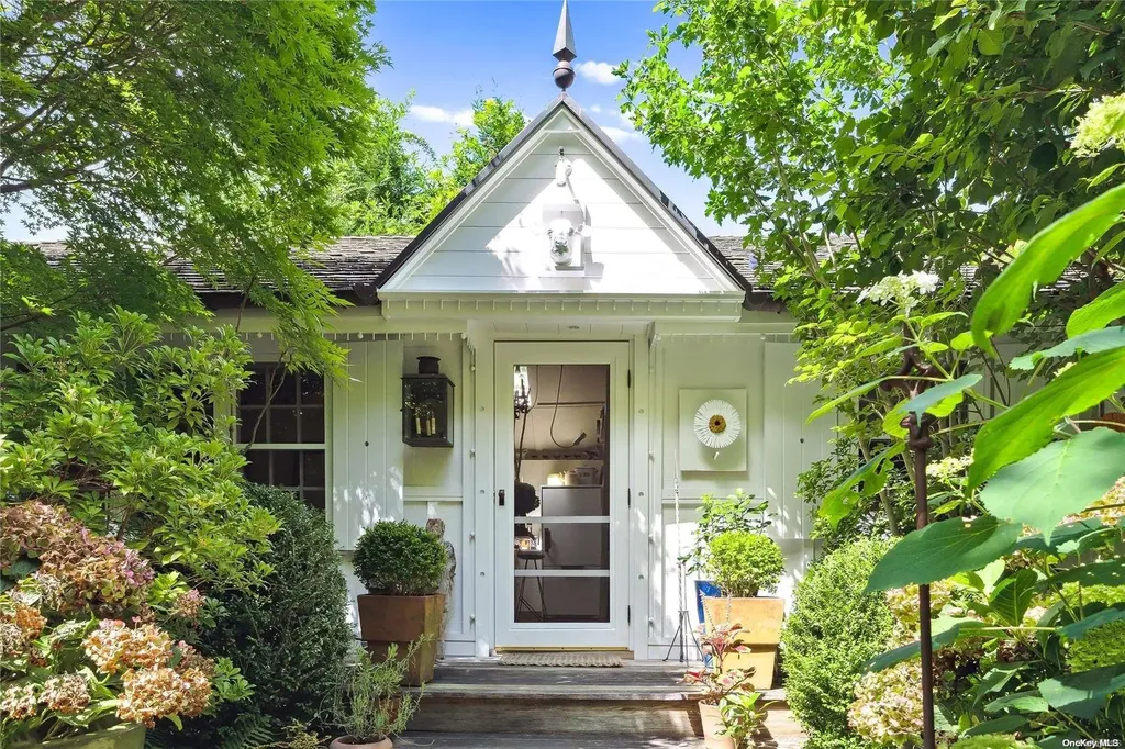 74 Jagger Lane Westhampton NY 11977