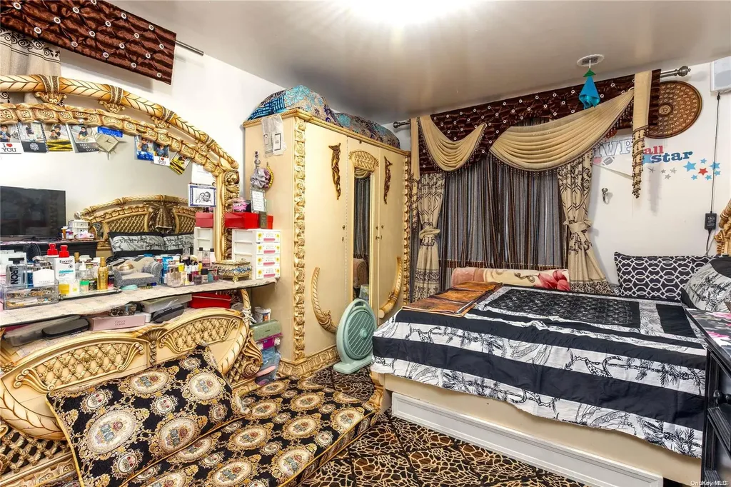 138-64 63rd Avenue Flushing NY 11367