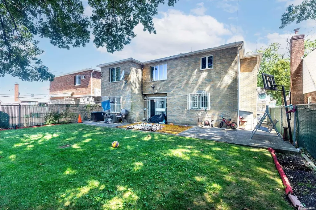 138-64 63rd Avenue Flushing NY 11367