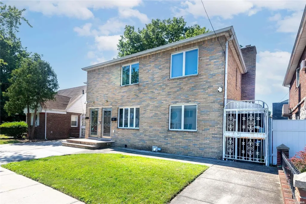 138-64 63rd Avenue Flushing NY 11367