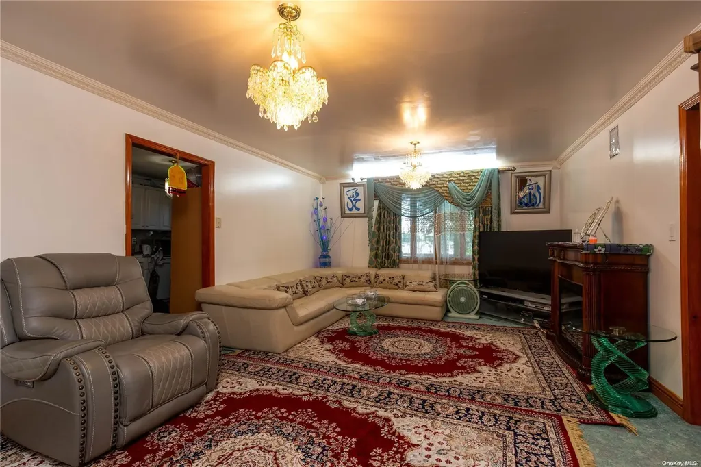138-64 63rd Avenue Flushing NY 11367