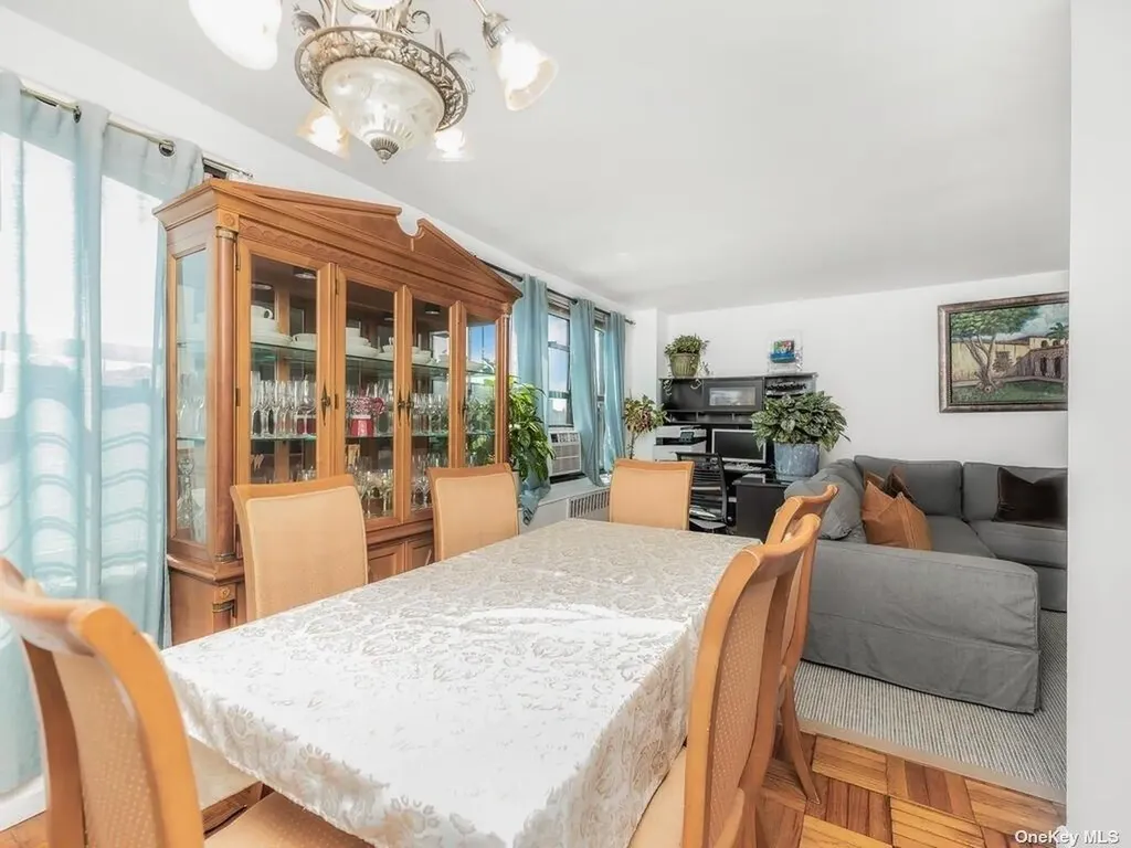 2835 Webb Avenue Bronx NY 10468