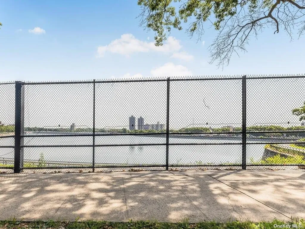 2835 Webb Avenue Bronx NY 10468