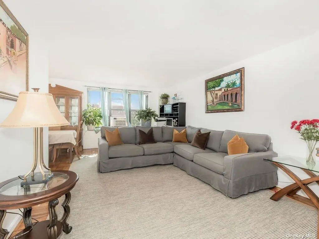 2835 Webb Avenue Bronx NY 10468