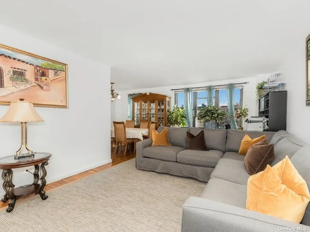 2835 Webb Avenue Bronx NY 10468