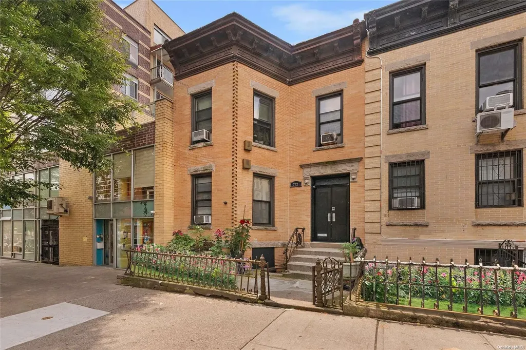 772 42nd Street Brooklyn NY 11232